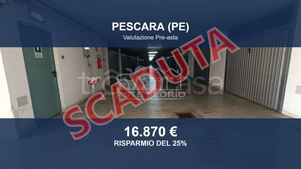 box auto in vendita a Pescara