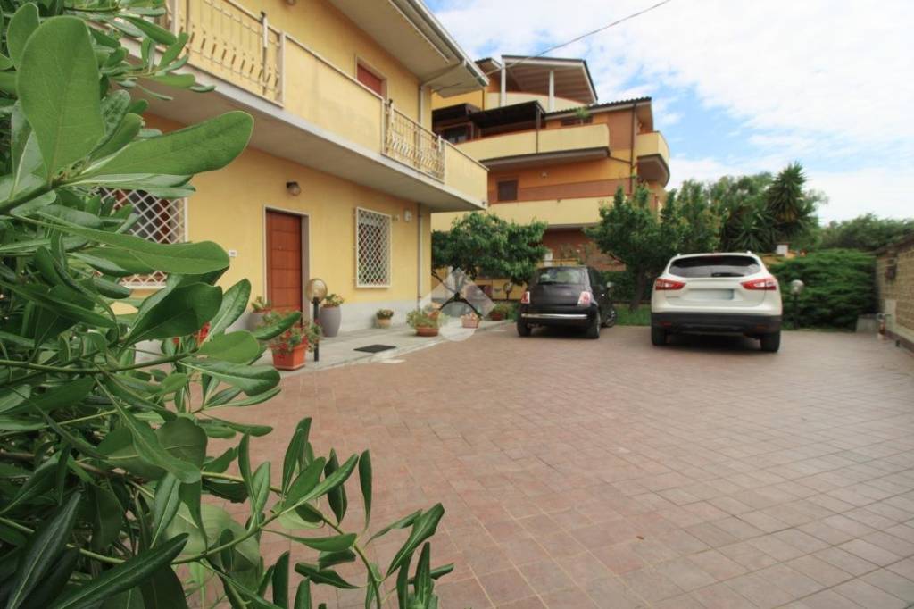 casa indipendente in vendita a Pescara in zona San Donato