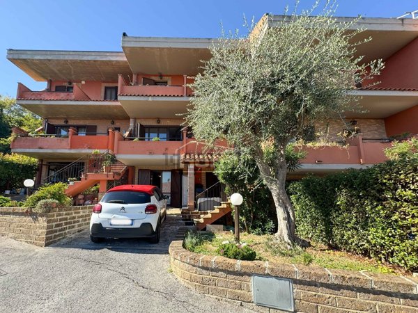 casa indipendente in vendita a Pescara in zona San Silvestro