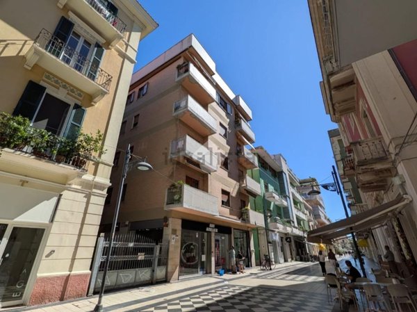 appartamento in vendita a Pescara in zona Centro Città