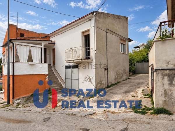 casa indipendente in vendita a Pescara