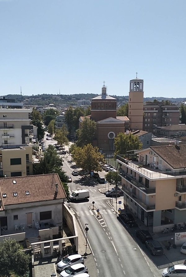 appartamento in vendita a Pescara in zona Centro Città