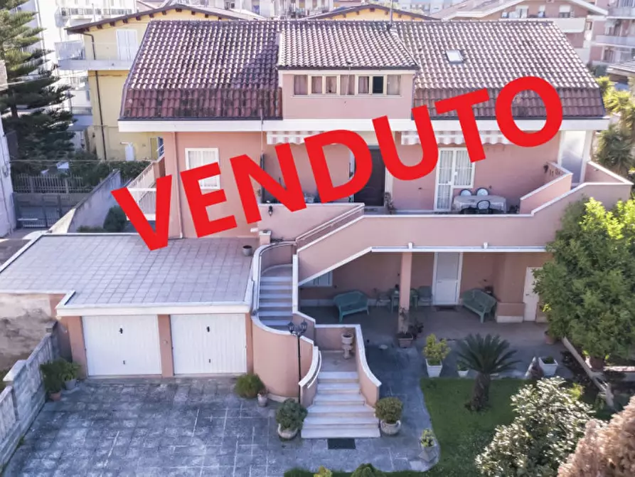 casa indipendente in vendita a Pescara