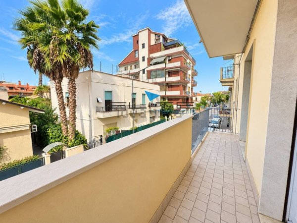 appartamento in vendita a Pescara in zona Duca degli Abruzzi