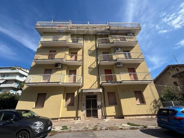 appartamento in vendita a Pescara in zona Porta Nuova