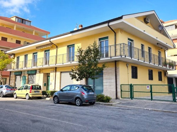 appartamento in vendita a Pescara in zona Stadio