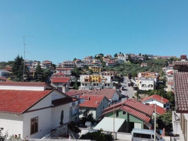 casa indipendente in vendita a Pescara in zona San Giovanni