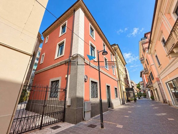 appartamento in vendita a Pescara in zona Centro Città