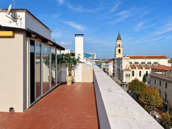 appartamento in vendita a Pescara in zona Porta Nuova