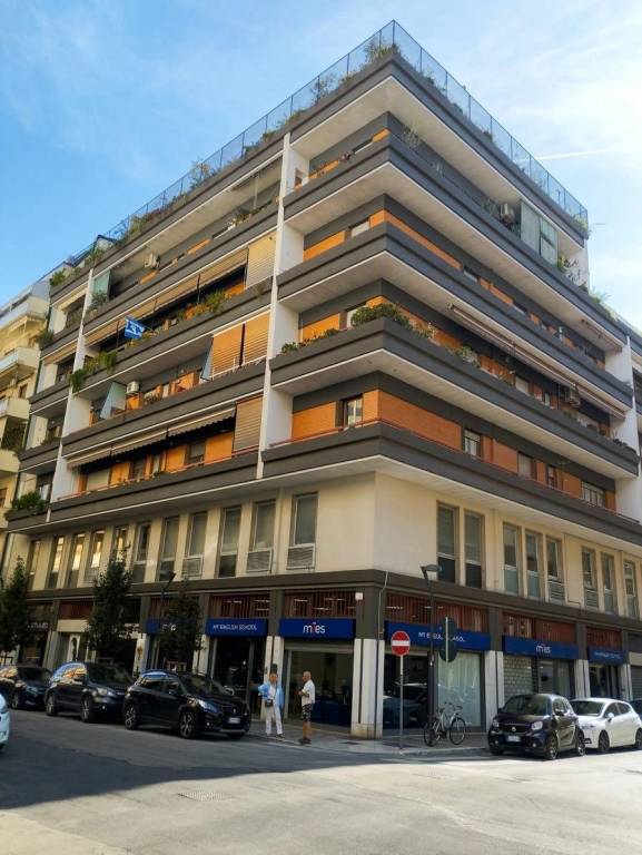 ufficio in vendita a Pescara