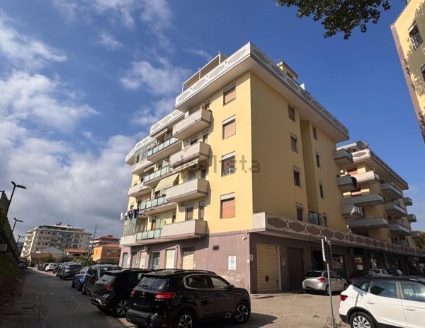 appartamento in vendita a Pescara in zona Ospedale