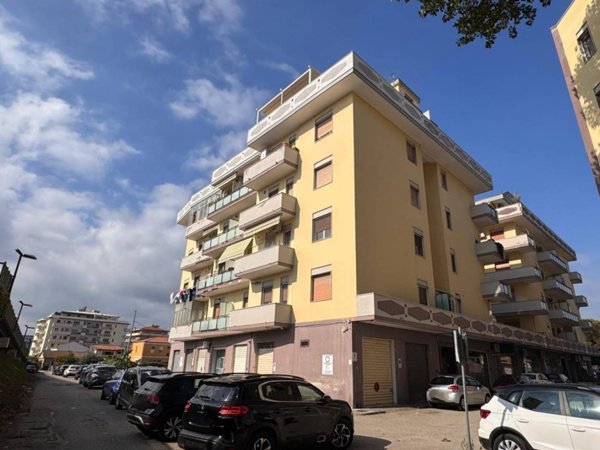 appartamento in vendita a Pescara in zona Ospedale