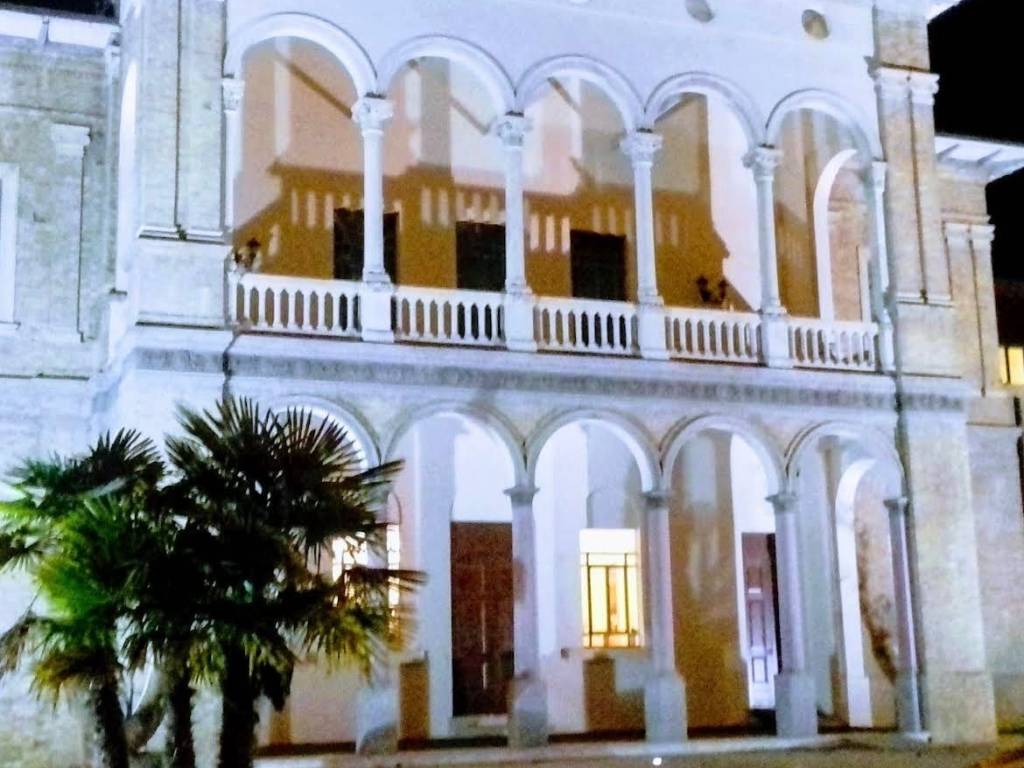 appartamento in vendita a Pescara in zona Pineta