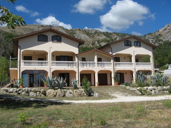 appartamento in vendita a Pescosansonesco