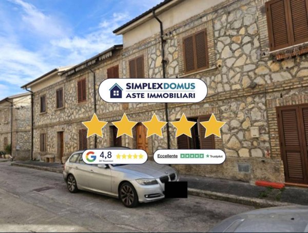 appartamento in vendita a Pescosansonesco in zona Colle della Guardia