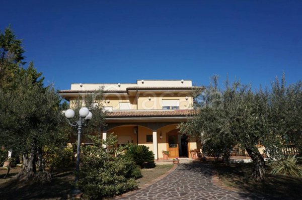 casa indipendente in vendita a Pianella