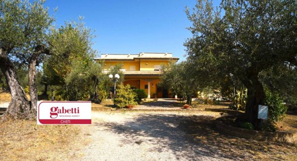 villa in vendita a Pianella