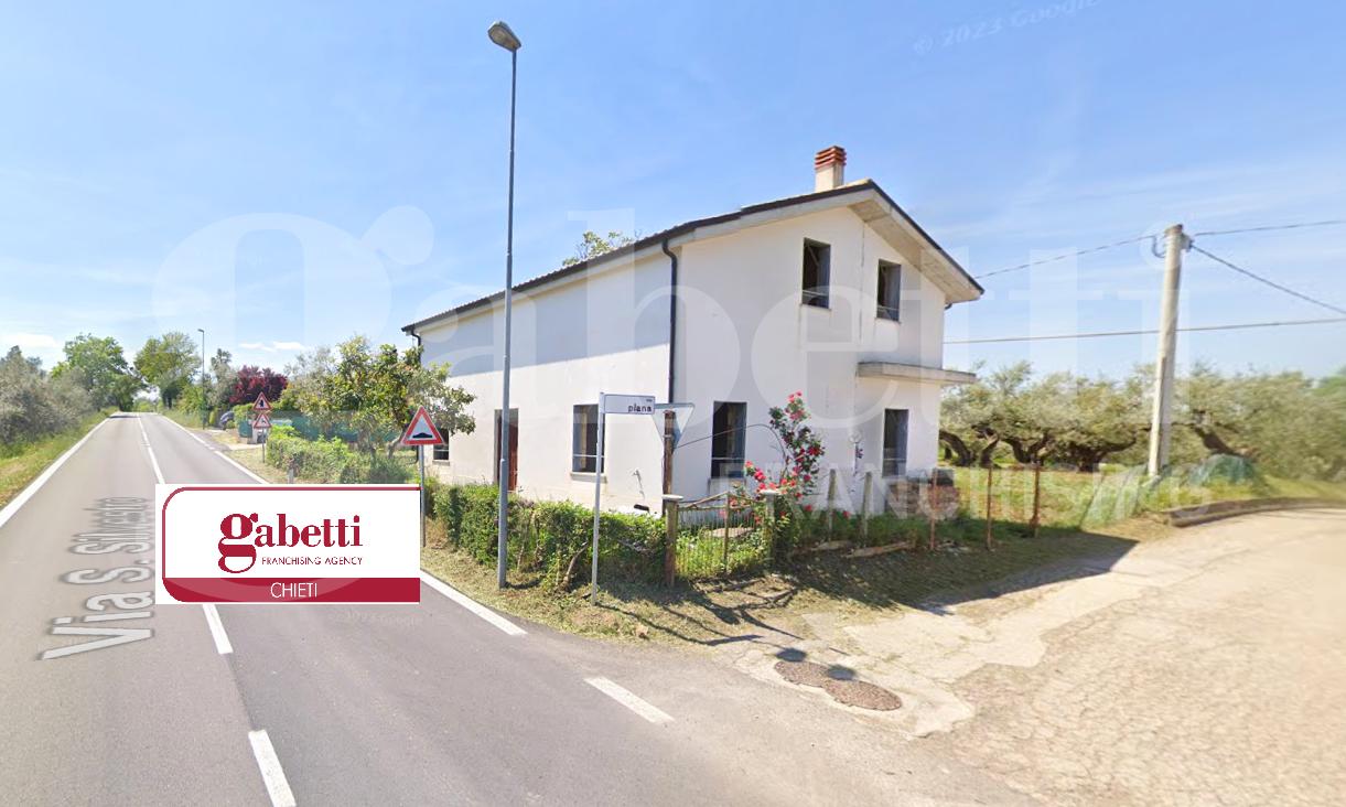 casa indipendente in vendita a Pianella
