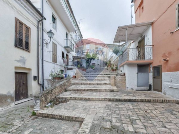casa indipendente in vendita a Pianella