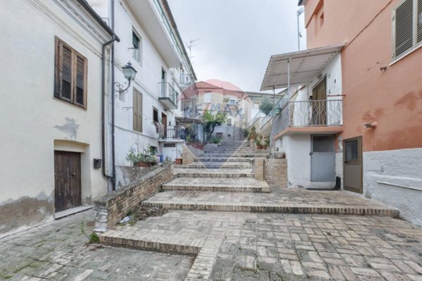 casa indipendente in vendita a Pianella