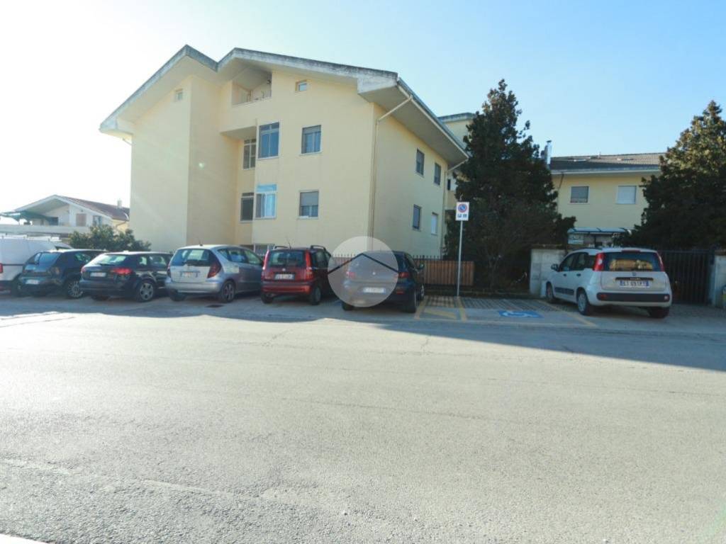 appartamento in vendita a Pianella in zona Cerratina