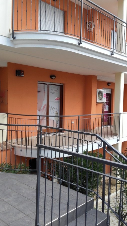 ufficio in vendita a Pianella in zona Cerratina
