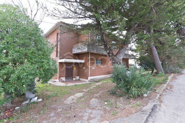 casa indipendente in vendita a Pianella