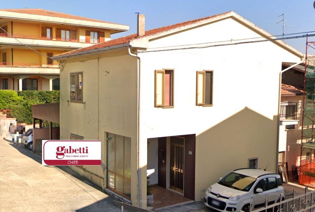 casa indipendente in vendita a Pianella