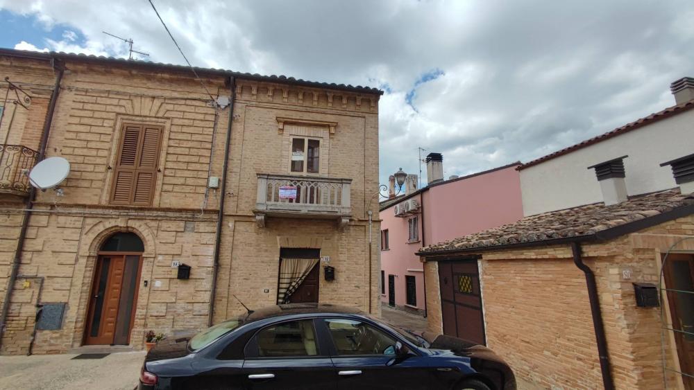appartamento in vendita a Pianella in zona Cerratina