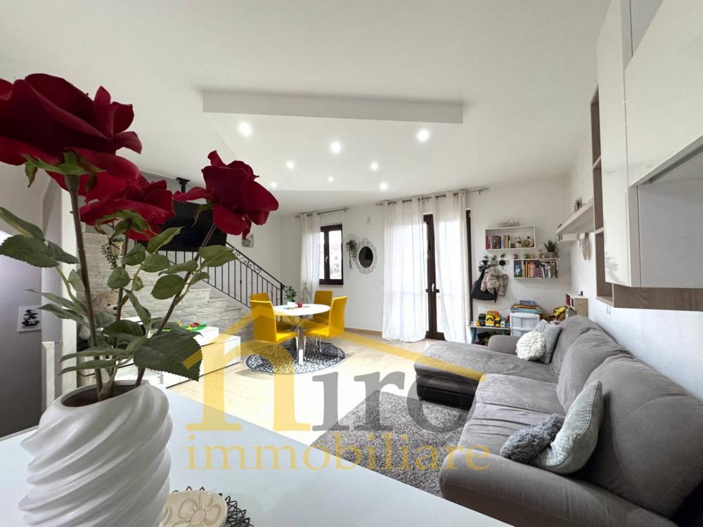casa indipendente in vendita a Pianella in zona Cerratina