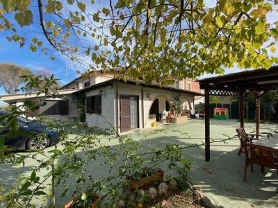 casa indipendente in vendita a Pianella