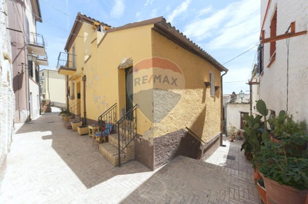casa indipendente in vendita a Pianella