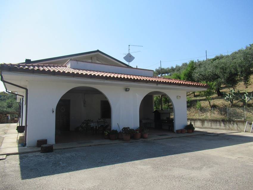casa indipendente in vendita a Pianella