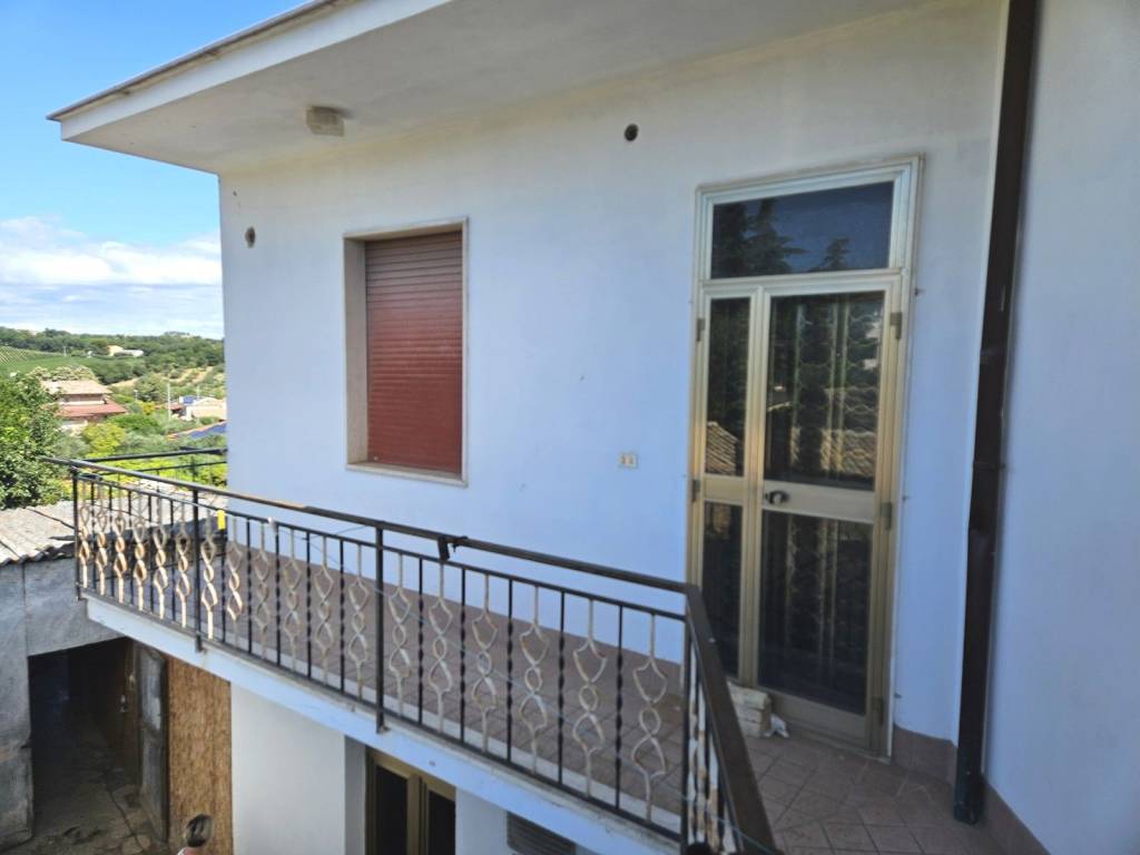appartamento in vendita a Pianella in zona Cerratina