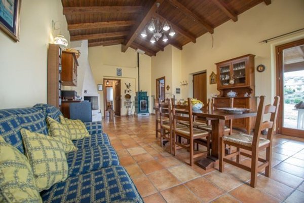 casa indipendente in vendita a Pianella