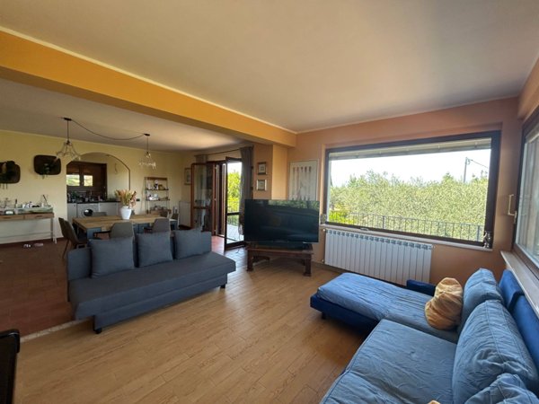 casa indipendente in vendita a Pianella in zona Cerratina