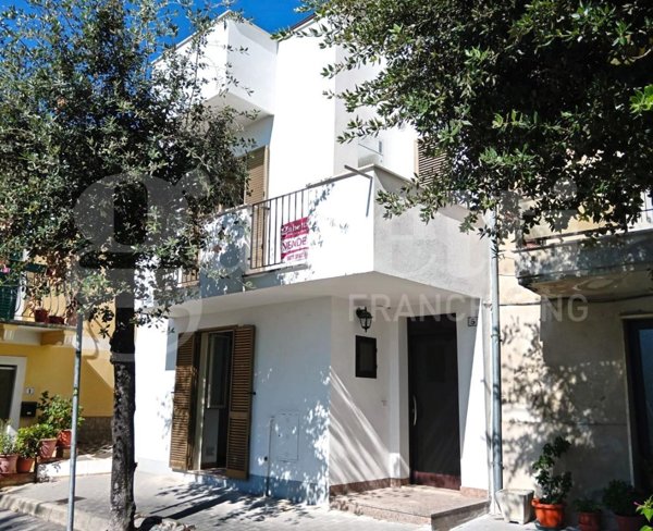 casa indipendente in vendita a Pianella
