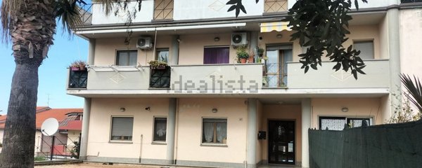 appartamento in vendita a Pianella in zona Castellana