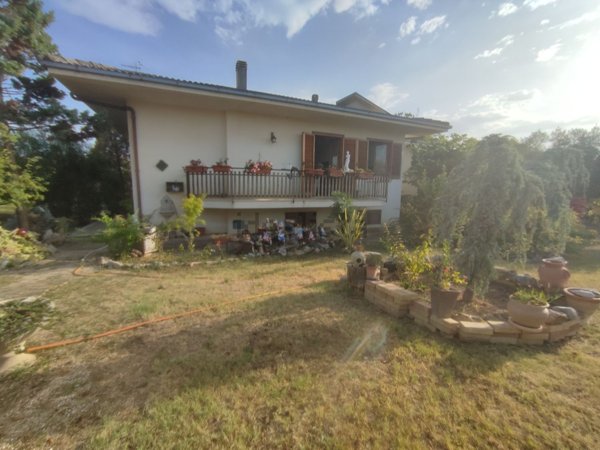 casa indipendente in vendita a Pianella