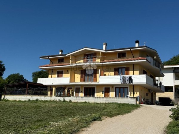 casa indipendente in vendita a Pianella in zona Cerratina