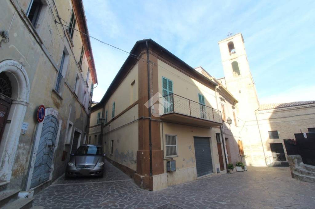 casa indipendente in vendita a Pianella