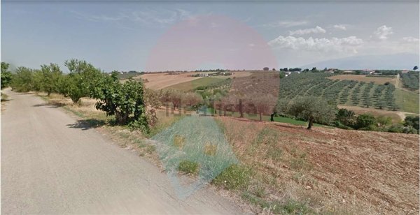 pentavano in vendita a Pianella