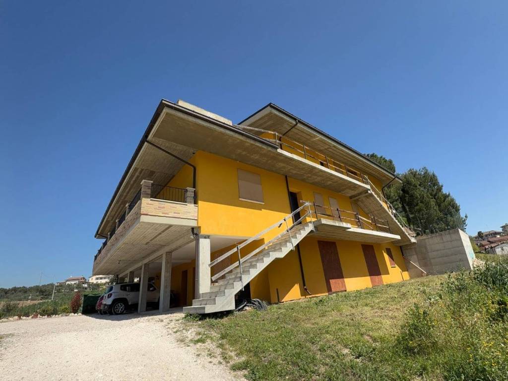 casa indipendente in vendita a Pianella