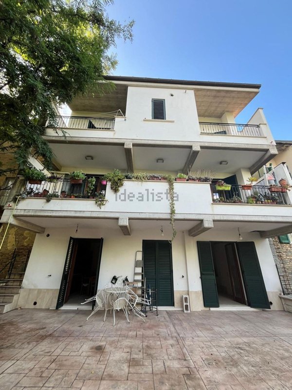casa indipendente in vendita a Pianella
