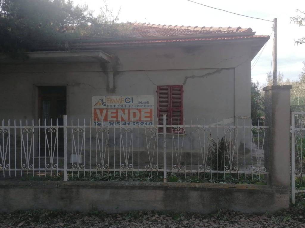 casa indipendente in vendita a Pianella