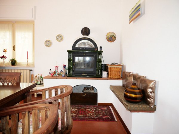 casa indipendente in vendita a Pianella in zona Castellana