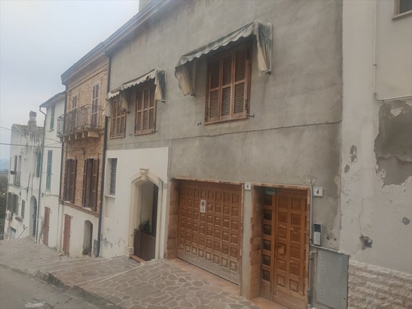 casa indipendente in vendita a Pianella