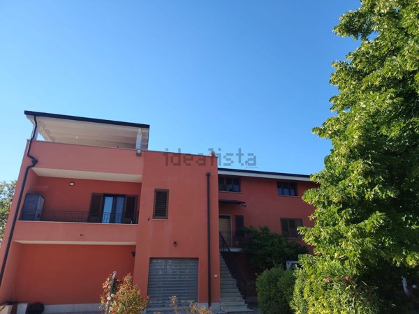 casa indipendente in vendita a Pianella in zona Castellana