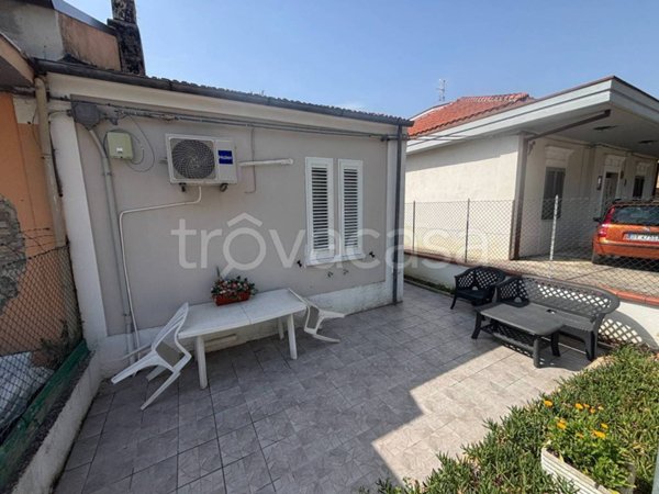 casa indipendente in vendita a Pianella in zona Cerratina