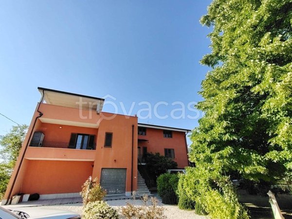casa indipendente in vendita a Pianella in zona Castellana